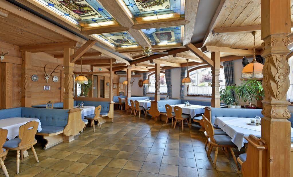 Hotel Restaurant Gradlwirt Niederndorf  Exterior foto