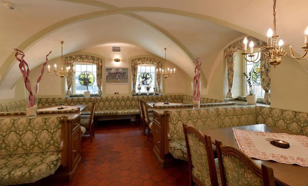 Hotel Restaurant Gradlwirt Niederndorf  Exterior foto