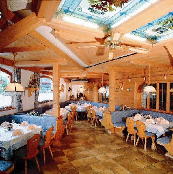 Hotel Restaurant Gradlwirt Niederndorf  Exterior foto
